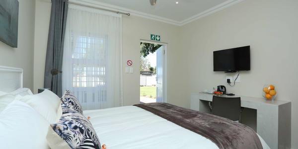 Eagle Cove Bed & Breakfast Honeydew ภายนอก รูปภาพ